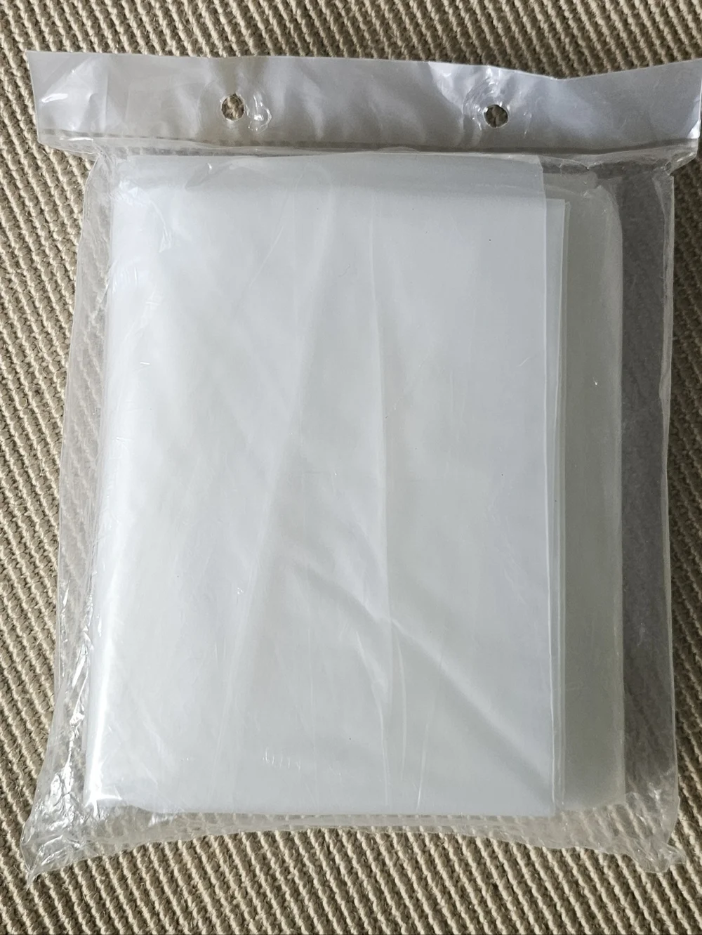 NEW! U-Haul Sealable Mattress Bag (Queen/King) - Moving and Storage Protection